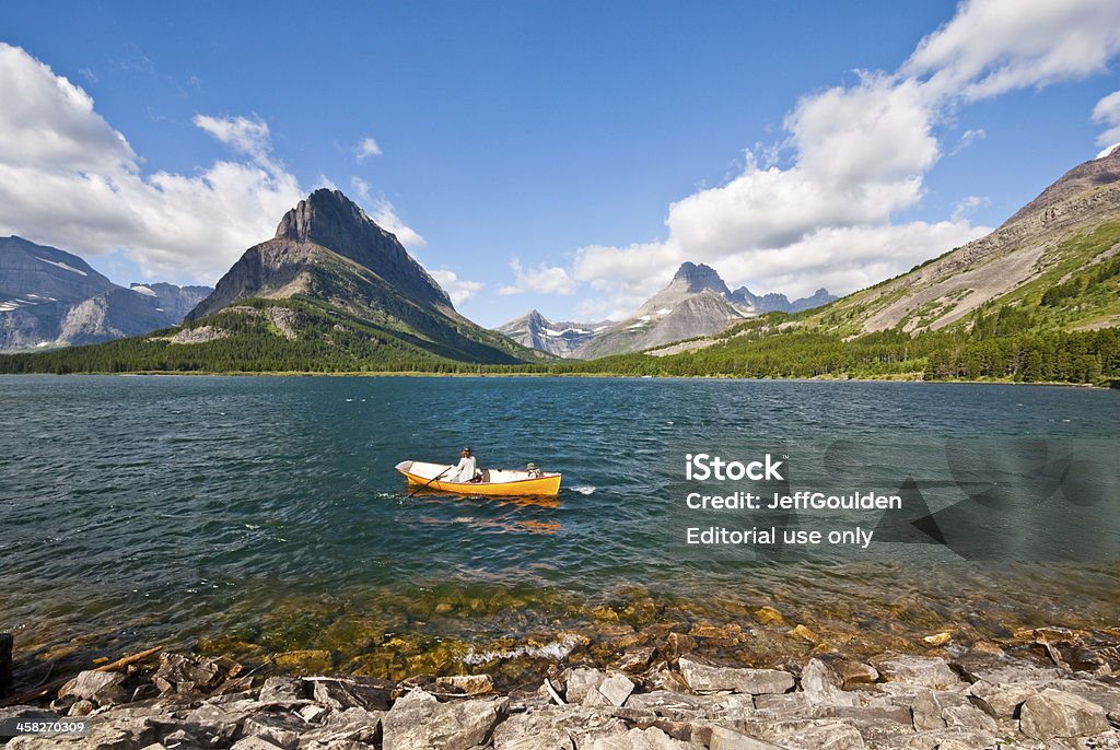 Rudern auf See Swiftcurrent Lake - Lizenzfrei Lebensstil Stock-Foto