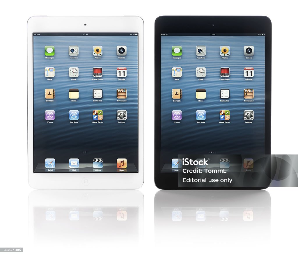 Dois iPad mini em preto e branco - Royalty-free Branco Foto de stock