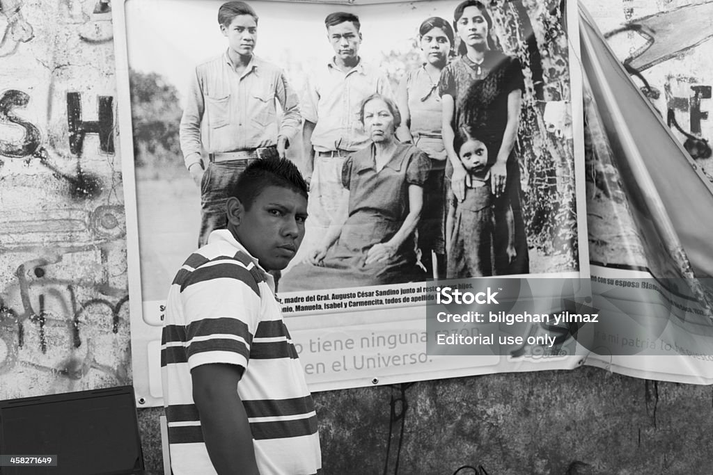 Nikaraguańczyk młody człowiek - Zbiór zdjęć royalty-free (Ameryka Środkowa)