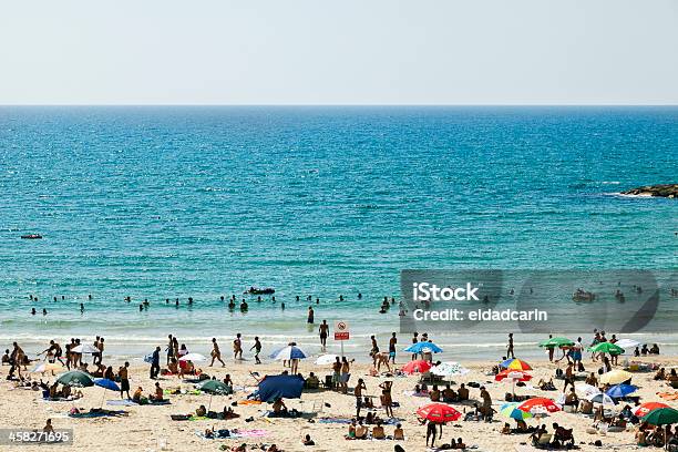 Photo libre de droit de Lété À La Plage De Telaviv banque d'images et plus d'images libres de droit de Activité de loisirs - Activité de loisirs, Asie de l'Ouest, Ciel