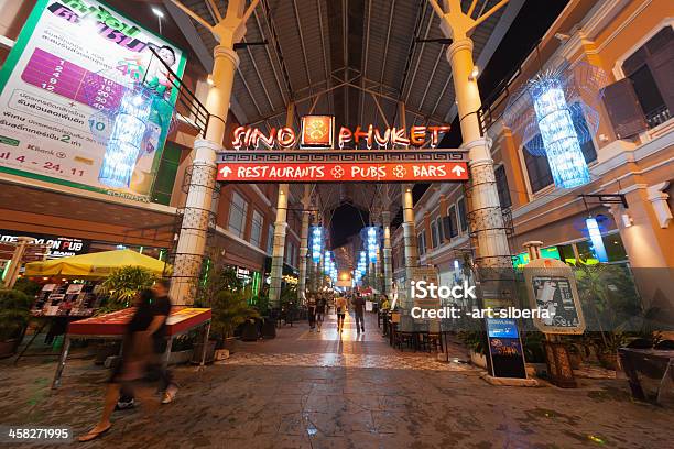 Foto de Shopping Centre e mais fotos de stock de Província de Phuket - Província de Phuket, Culturas, Adulto