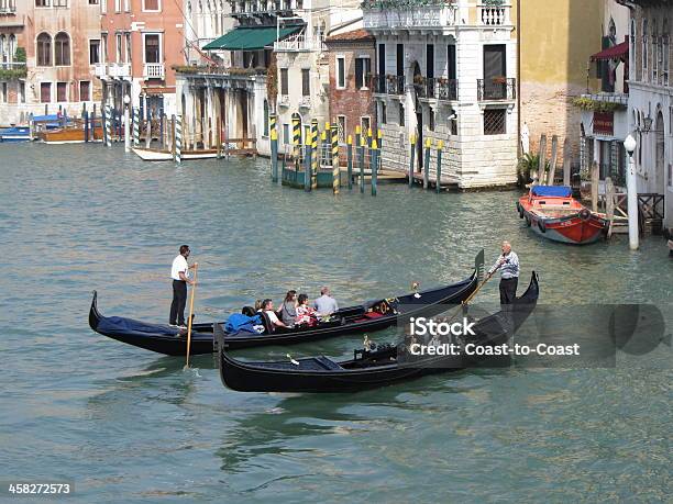 Meeting In Den Grand Canal Stockfoto und mehr Bilder von Canale Grande - Venedig - Canale Grande - Venedig, Europa - Kontinent, Fotografie