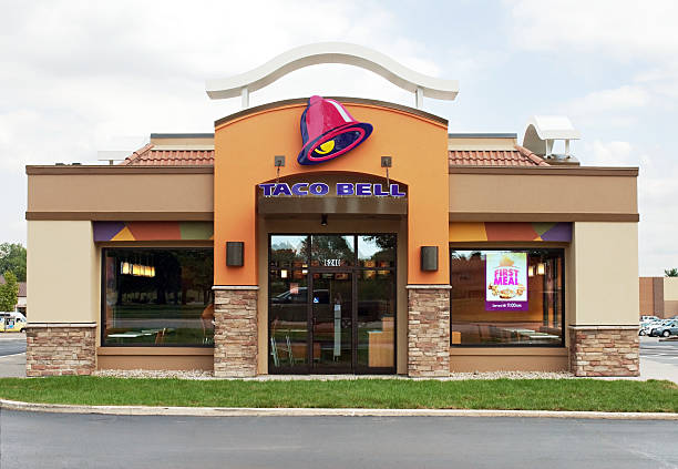 taco bell restaurante - orange ohio zdjęcia i obrazy z banku zdjęć