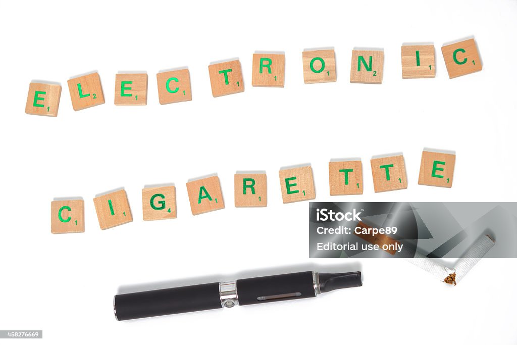 電子タバコ - アルファベットのロイヤリティフリーストックフォト