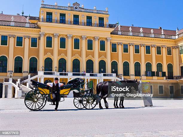 Foto de Palácio De Schönbrunn Viena e mais fotos de stock de Antigo - Antigo, Arquitetura, Azul