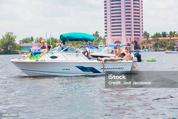 Love Local Boating On The Ocean Stock Photo - Download Image Now - Boca Raton, Tourist Resort, Adult