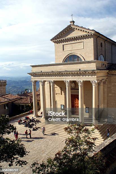Basilica Di San Marino - Fotografie stock e altre immagini di Abbazia - Abbazia, Ambientazione esterna, Architettura
