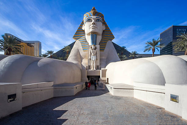 Egypt, Cairo, Pyramid adn Sphinx with tourist hot. air balloon
