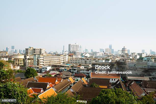 En Bangkok Foto de stock y más banco de imágenes de Aire libre - Aire libre, Asentamiento humano, Bangkok