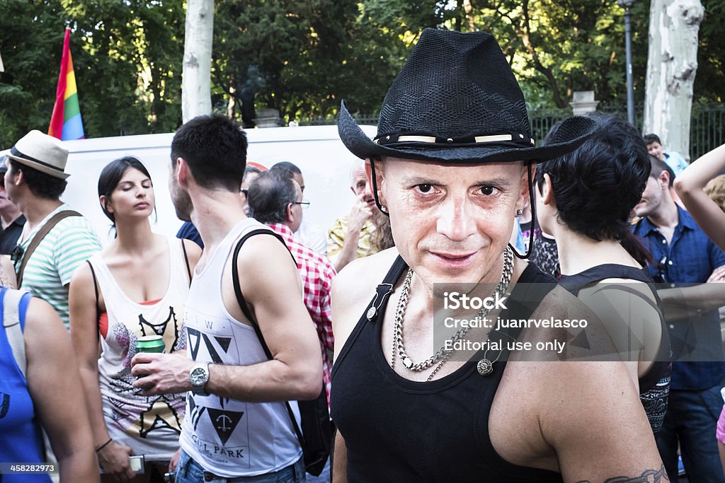 As pessoas que participam na Parada Orgulho Gay de Madrid - Royalty-free Adulto Foto de stock
