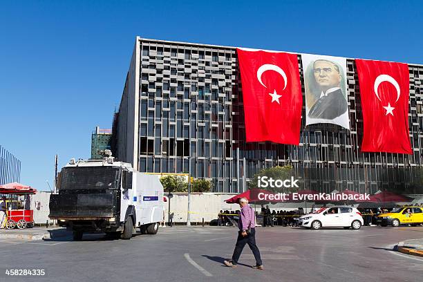 Proteste In Der Türkei Stockfoto und mehr Bilder von AKP - AKP, Aktivist, Anti-Regierungsdemonstration