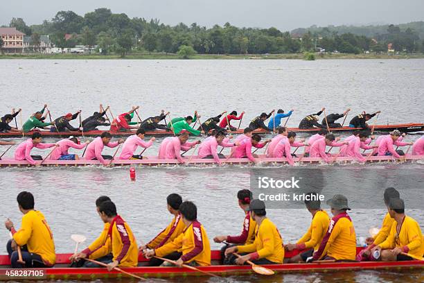 태국인 걸리죠 배죠 번자체 경쟁하는 Championship에 대한 스톡 사진 및 기타 이미지 - Championship, Regatta, 강