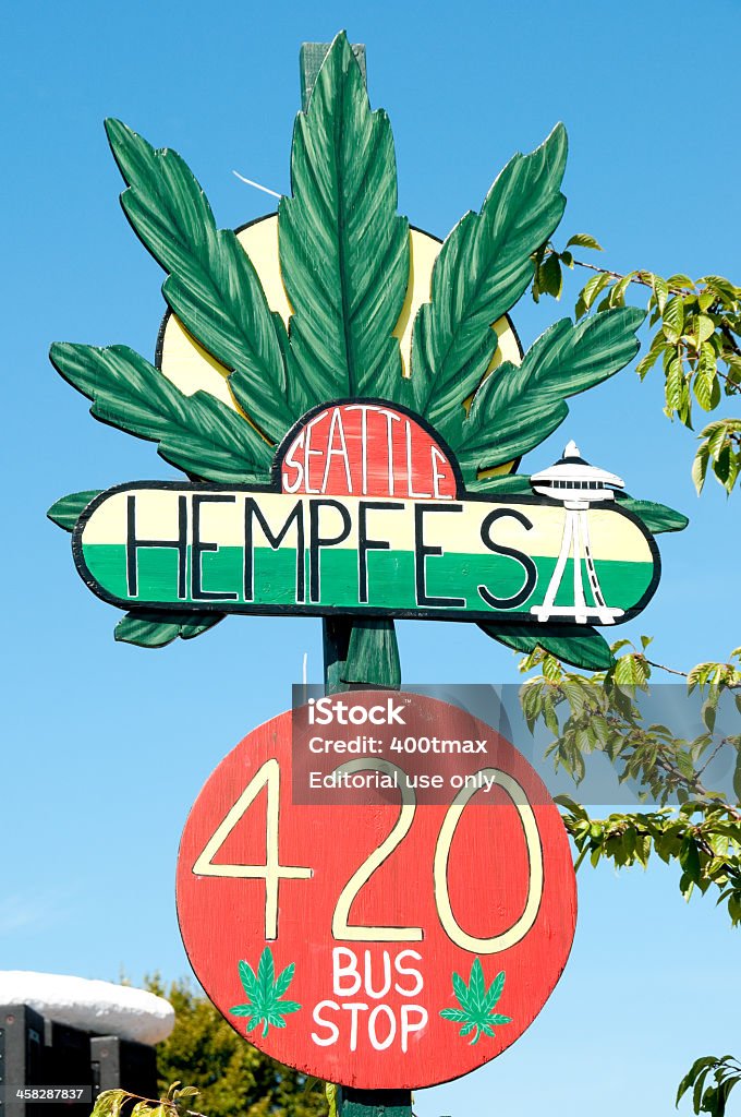 Hempfest fermata dell'autobus - Foto stock royalty-free di Abuso di sostanze stupefacenti