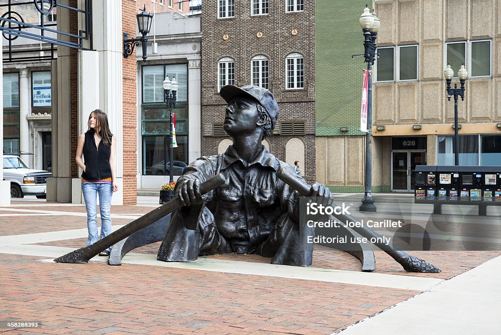 O Remador escultura em Knoxville, Tennessee - Foto de stock de Knoxville royalty-free