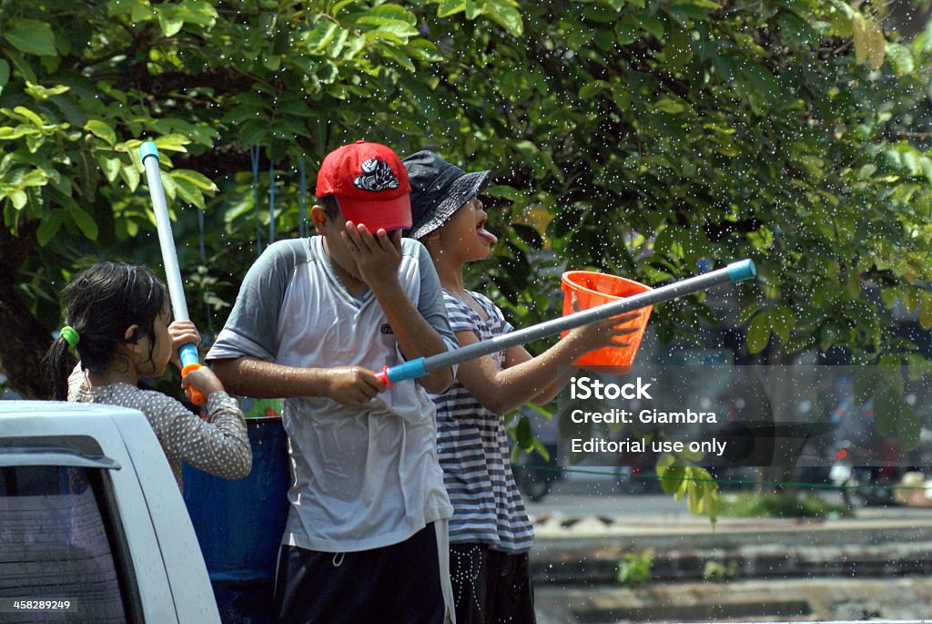 Songkran giorni - Foto stock royalty-free di Acqua