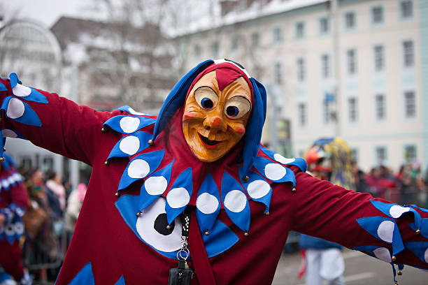 carnival fiesta en freiburg, alemania 2013 - germany carnival spectator group of people fotografías e imágenes de stock