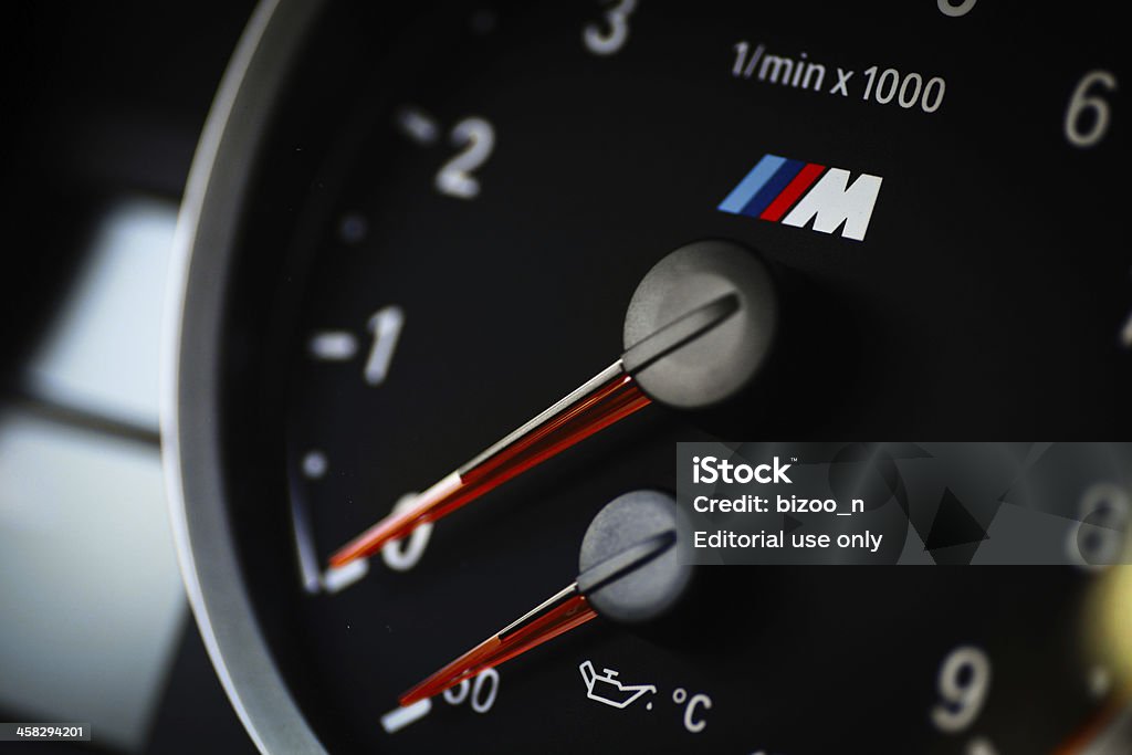 BMW M3 타코미터 - 로열티 프리 BMW 스톡 사진