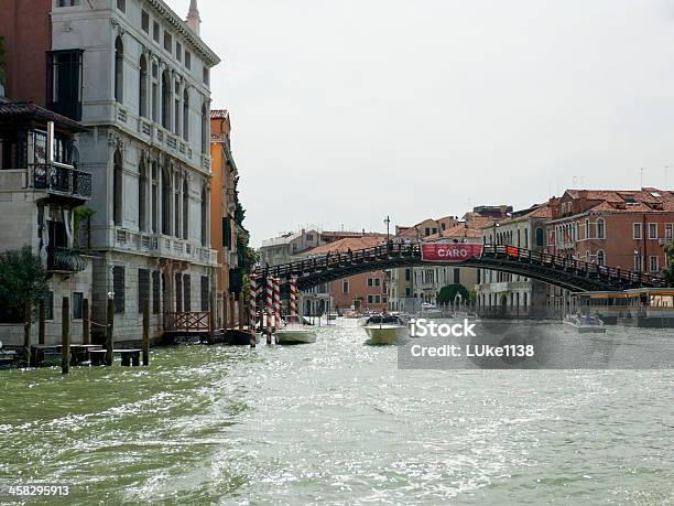 Ponte Dellaccademia Foto de stock y más banco de imágenes de Agua - Agua, Corriente de agua - Agua, Cultura Italiana