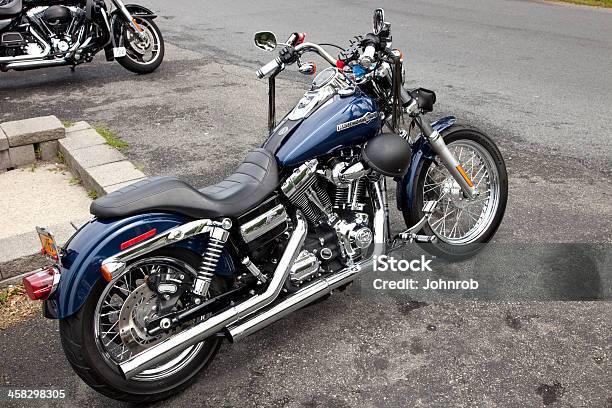 Super Ajuste Personalizado - Fotografias de stock e mais imagens de Harley Davidson - Harley Davidson, Ao Ar Livre, Assento de Veículo