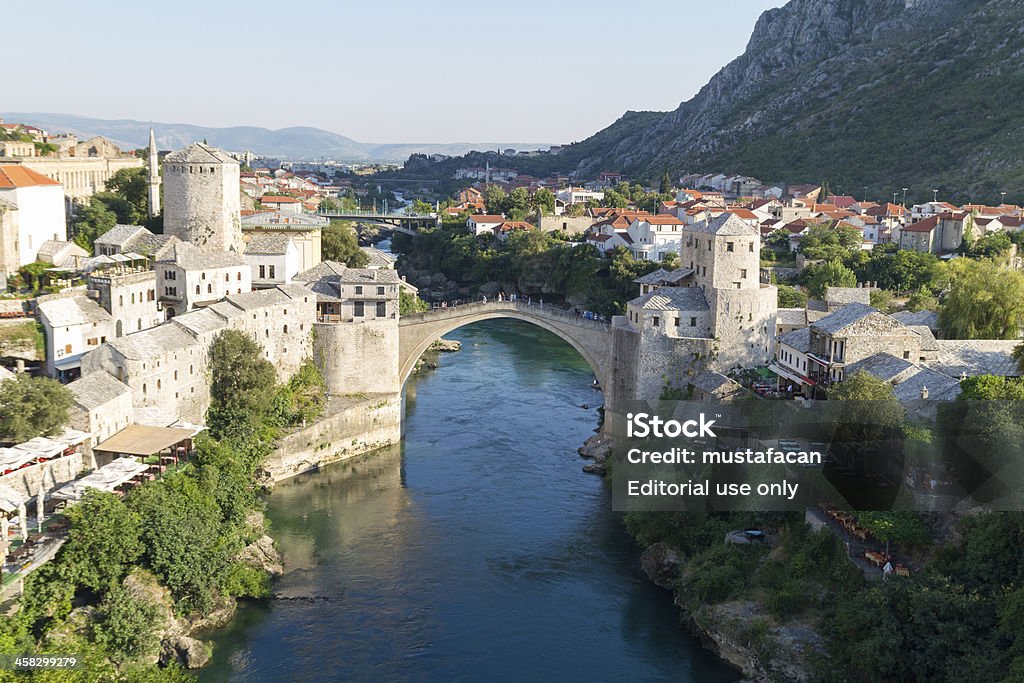 Mostar Ponte Vecchio - Foto stock royalty-free di Acqua