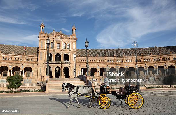 Przewóz W Sewilli Hiszpania - zdjęcia stockowe i więcej obrazów Andaluzja - Andaluzja, Architektura, Bez ludzi