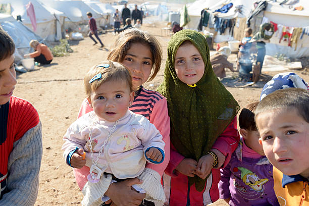 sírio refugiados na síria - refugee camp - fotografias e filmes do acervo