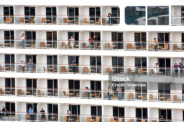 커요 크루즈 속커튼 크루즈-여객선에 대한 스톡 사진 및 기타 이미지 - 크루즈-여객선, 가을, 계류