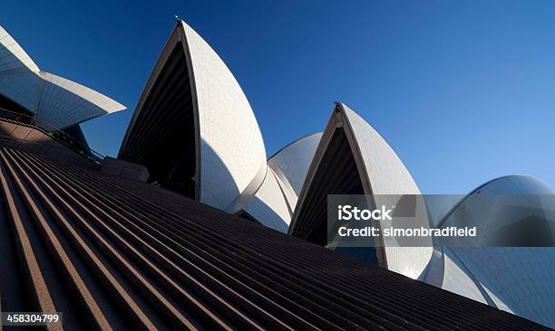 Foto de Sydney Opera House Austrália e mais fotos de stock de Arquitetura - Arquitetura, Austrália, Capitais internacionais