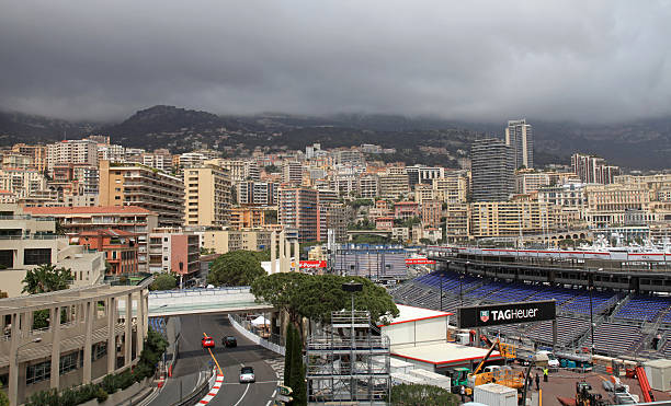 mônaco ruas antes às corridas de fórmula 1 - formula one racing auto racing car sports race - fotografias e filmes do acervo