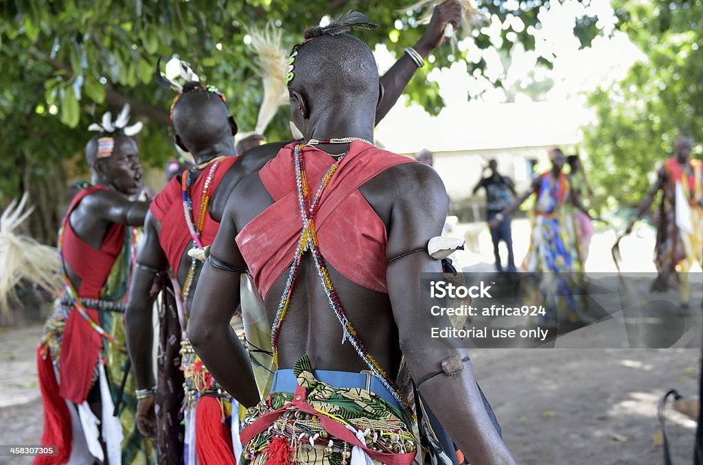 Африканские мужчин - Стоковые фото Аборигенная культура роялти-фри