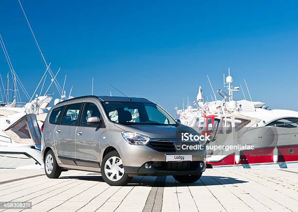 Dacia Lodgy - コンセプトのストックフォトや画像を多数ご用意 - コンセプト, ヘッドライト, マリーナ