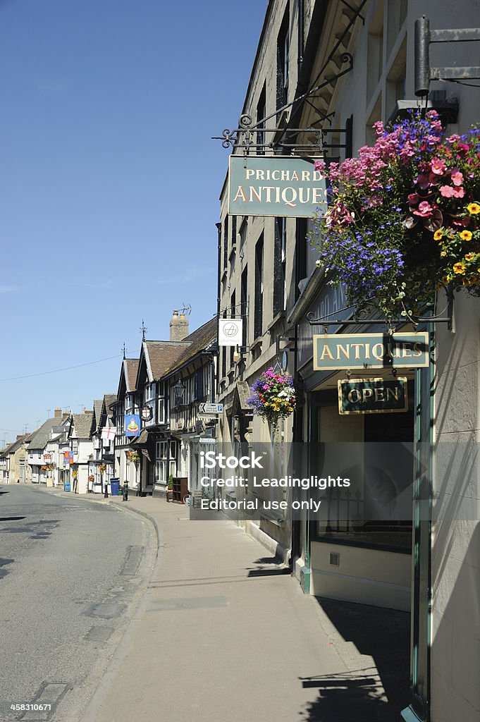 Cotswold Street, Winchcombe - Lizenzfrei Antiquitätengeschäft Stock-Foto