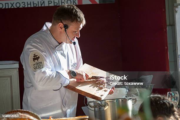 Clases De Cocina Sabor Lección Número 5 Pescados Y Mariscos Foto de stock y más banco de imágenes de Clase de cocina