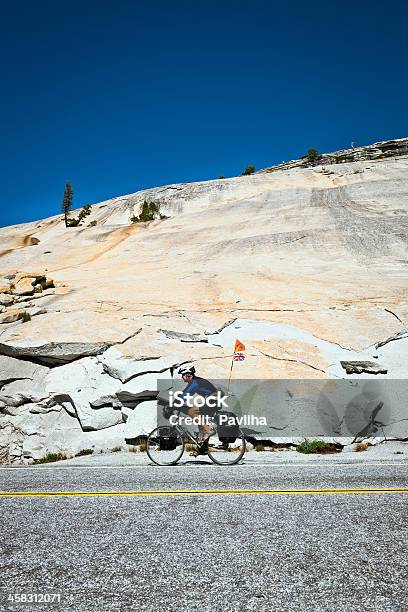 Englishman Rowerze W Olmsted Point W Parku Narodowego Yosemite Usa - zdjęcia stockowe i więcej obrazów Ameryka