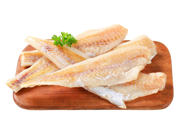 filets de poisson frais - haddock photos et images de collection