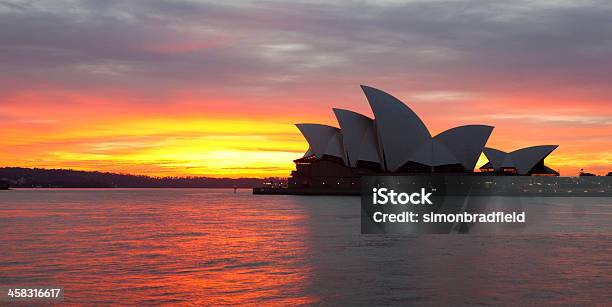 Сиднейский Оперный Театр На Закате — стоковые фотографии и другие картинки Circular Quay - Circular Quay, Австралия - Австралазия, Без людей