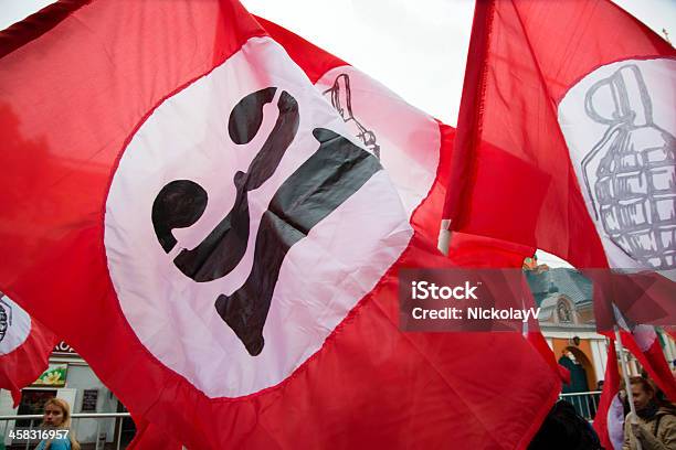 Vista De Estratégia 31 Emblema Da Bandeira - Fotografias de stock e mais imagens de 30-34 Anos - 30-34 Anos, Ao Ar Livre, Apoio