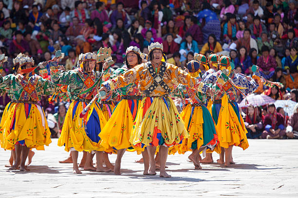 Traditioneller Tanz im festival in Timphu-Dzong – Foto