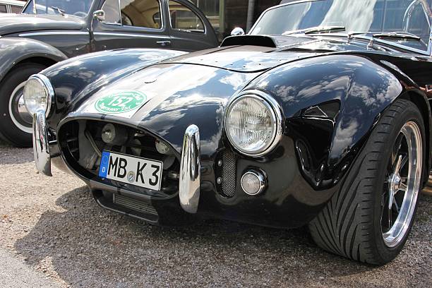 oldtimer shelby cobra - cobra car shelby close up - fotografias e filmes do acervo