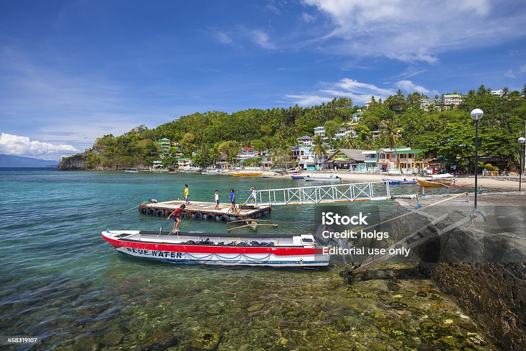 Пуэрто-Galera Ныряют лодке, Филиппины - Стоковые фото Puerto Galera роялти-фри