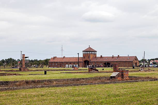 auschwitz - adolf hitler displaced persons camp concentration fascism fotografías e imágenes de stock