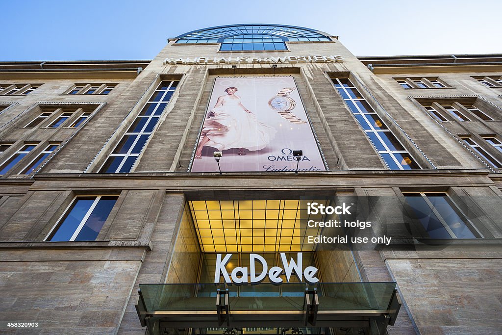Kaufhof des Westens department store Zachodni Berlin - Zbiór zdjęć royalty-free (KaDeWe)