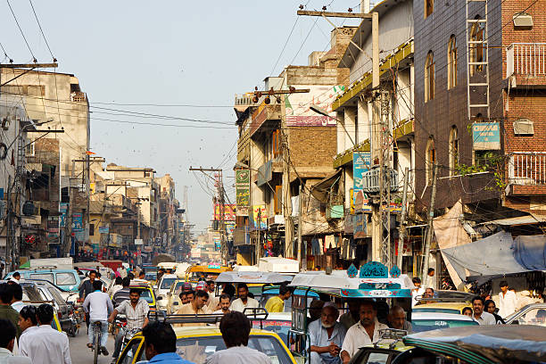 Raja Bazaar em Rawalpindi, Paquistão - foto de acervo