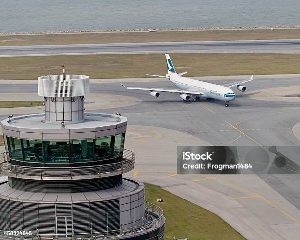 Photo libre de droit de Cathay A 340300 banque d'images et plus d'images libres de droit de Airbus A340 - Airbus A340, Aluminium, Aspect métallique