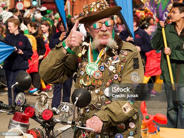 聖パトリックのパレード - あごヒゲのストックフォトや画像を多数ご用意 - あごヒゲ, お祝い, アイルランド共和国