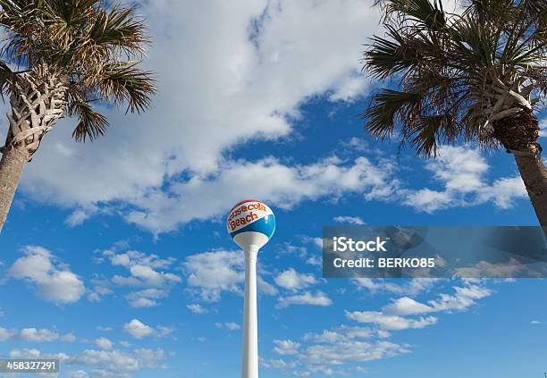 Pensacola Beach Water Tower - Fotografie stock e altre immagini di Pensacola - Pensacola, Palla da spiaggia, Spiaggia