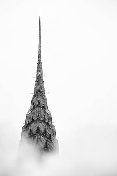 Cтоковое фото Нью-Йорк Сити Крайслер-билдинг стоит выше пар Clouds