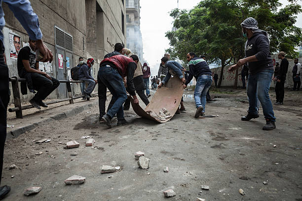 Difensori egiziano supporta con pietre - foto stock