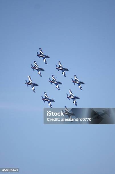 Photo libre de droit de Flèches Tricolores banque d'images et plus d'images libres de droit de Armée - Armée, Armée de l'air, Avion