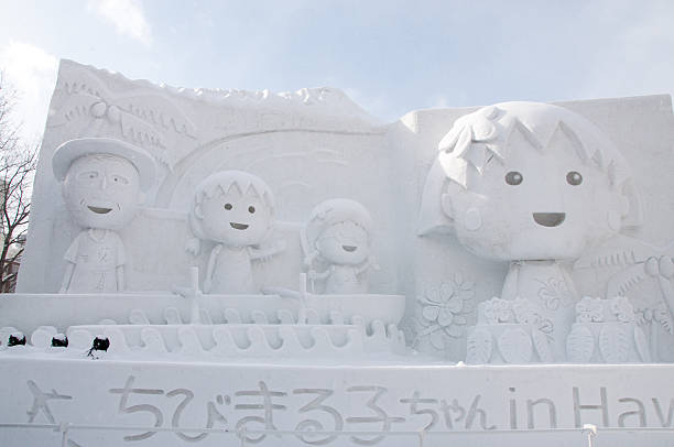 chibi maruko chan 하와이, 삿포로 눈 축제는 2013년 - ice sculpture built structure snow ice 뉴스 사진 이미지